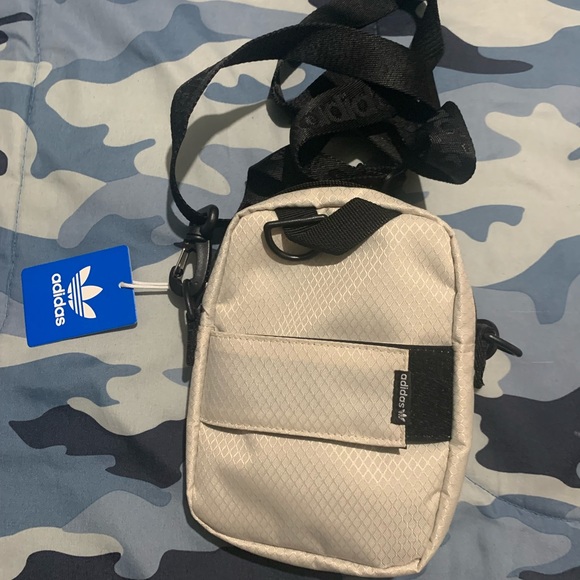 Adidas Originals Utility Festival Crossbody Bag “Black/ Beige” - Picture 3 of 9